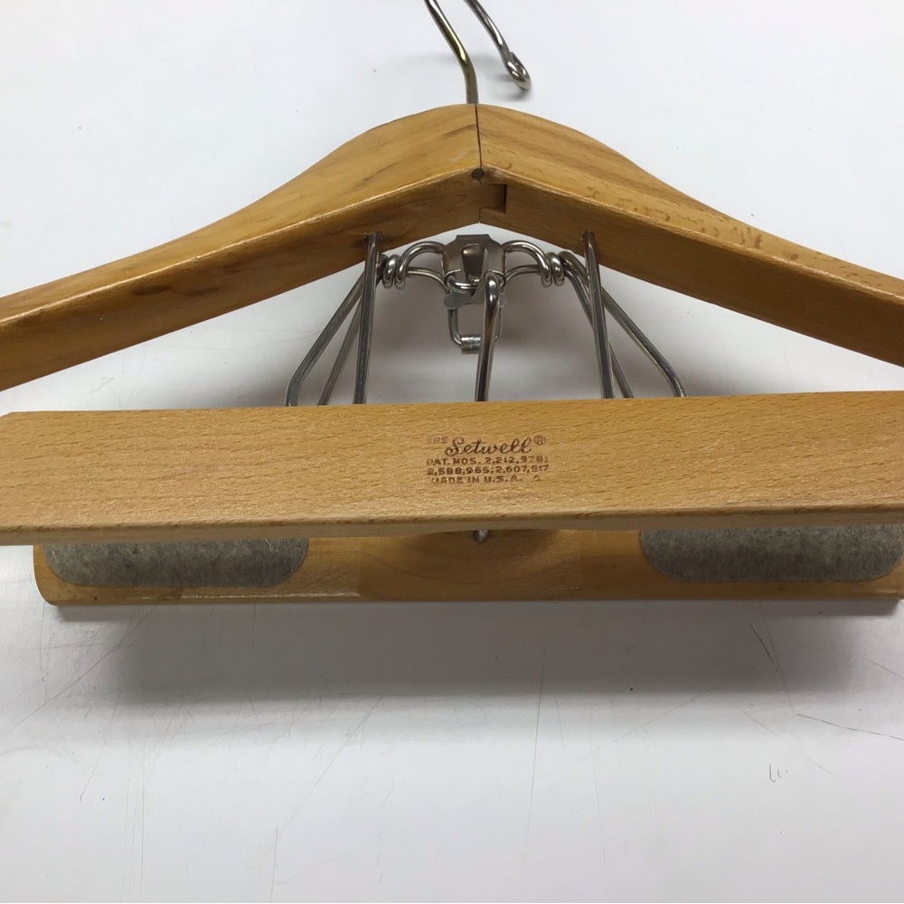 Vintage Setwell Wood Suit Hanger